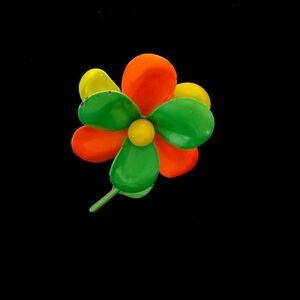 Colorful Flower Power Brooch (Vintage 70s)